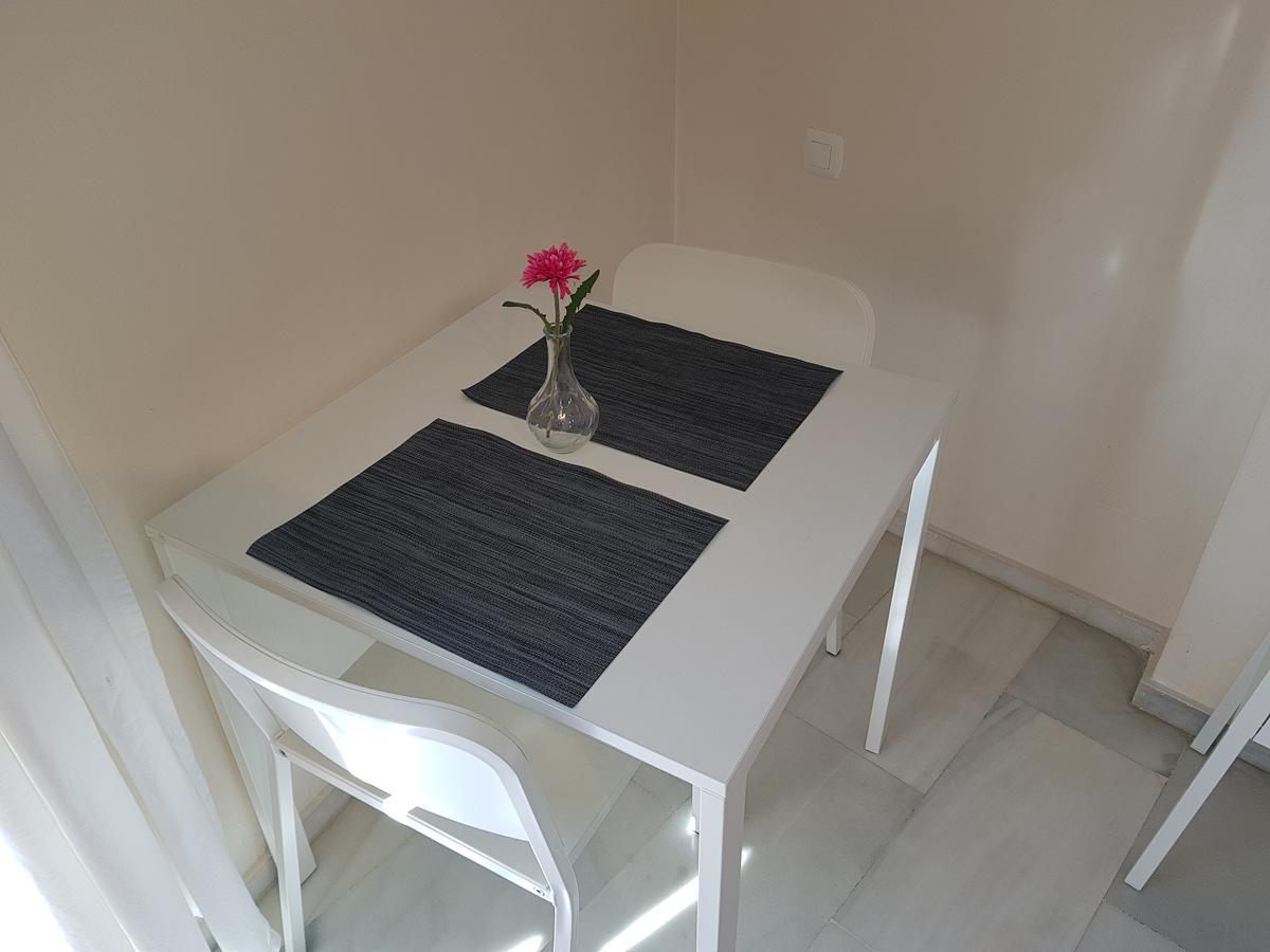 Fan Flat Eugenio (Adults Only) Apartment Malaga Exterior photo