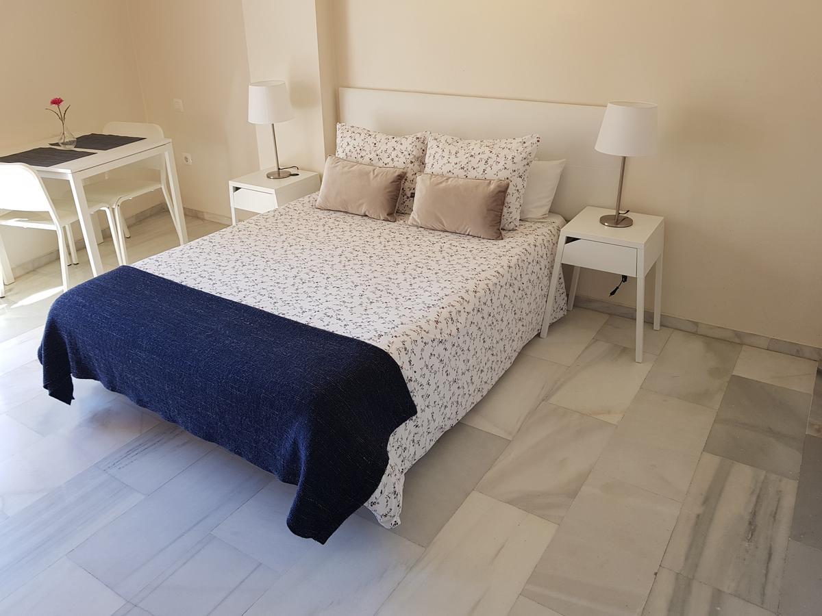 Fan Flat Eugenio (Adults Only) Apartment Malaga Exterior photo